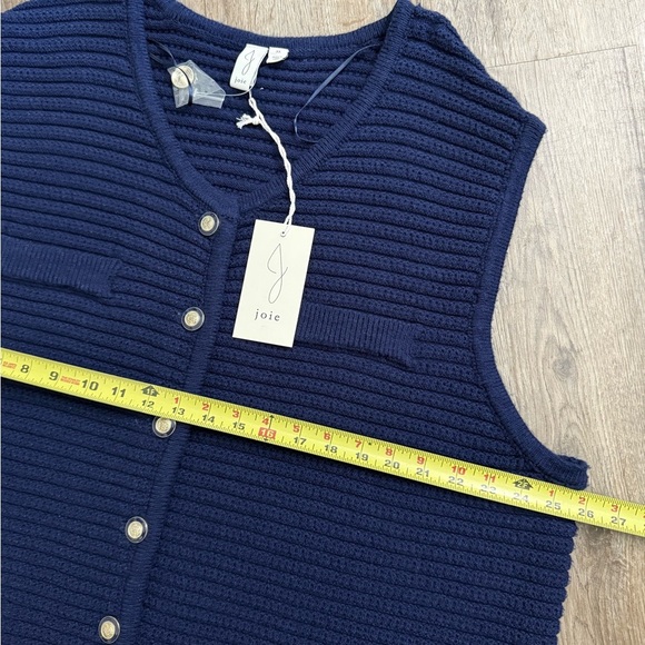 Joie • Texture Wide Ribbed Sweater Vest - Picture 3 of 11